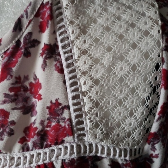 Rewind boho red floral print peasant blouse - Picture 4 of 4